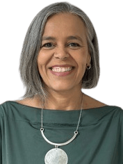 <h1 data-pm-slice="1 1 []">Encarregado(a) de Dados</h1><p style="text-align: justify"><span class="field field--name-title field--type-string field--label-hidden" style="box-sizing: border-box;">A Lei Geral de Proteção de Dados Pessoais - LGPD, lei nº 13.709/2018, é a norma que dispõe sobre tratamento de dados pessoais com o objetivo de proteger os direitos fundamentais de liberdade e de privacidade e o livre desenvolvimento da personalidade da pessoa natural.</span></p><p style="text-align: justify">O Tribunal de Contas do Estado do Rio Grande do Norte, por meio da portaria <a target="_blank" data-router-slot="disabled" href="https://www.tce.rn.gov.br/Content/pdf/DPO-Encarregado-LGPD.pdf" title="www.tce.rn.gov.br" type="external">301/2024 - GP/TCE</a>, designou a servidora MÁRCIA SOARES MARQUES para exercer a função de Encarregado de Dados a contar da data da publicação.</p><p><strong>Dados do Encarregado(a) (DPO): MÁRCIA SOARES MARQUES</strong><br>Telefone: (84) 3642 - 7253 / 7305<br>E-mail:&nbsp;encarregado@tce.rn.gov.br<br>Horário de Atendimento: segunda a sexta-feira, das 8 às 14 horas. <br>Localização: Av. Pres. Getúlio Vargas, 690 - Petrópolis Natal - RN CEP: 59012-360</p>